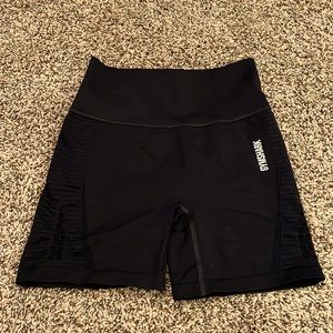Gymshark Energy Seamless Shorts— size medium, black